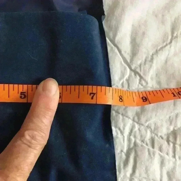 Inflatable travel pillow - Picture 5 of 6